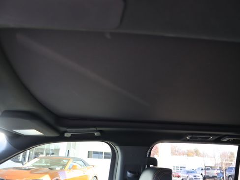 Used 2024 Ford Expedition Platinum image 21