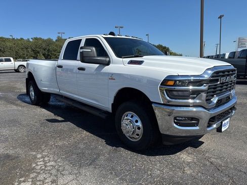 New 2026 RAM 3500 Tradesman image 7