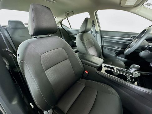 Used 2023 Nissan Altima 2.5 SV image 25