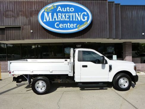 Used 2019 Ford F250 XL RWD image 4