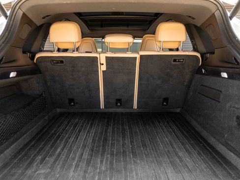 Certified 2023 Porsche Cayenne AWD/4WD image 39