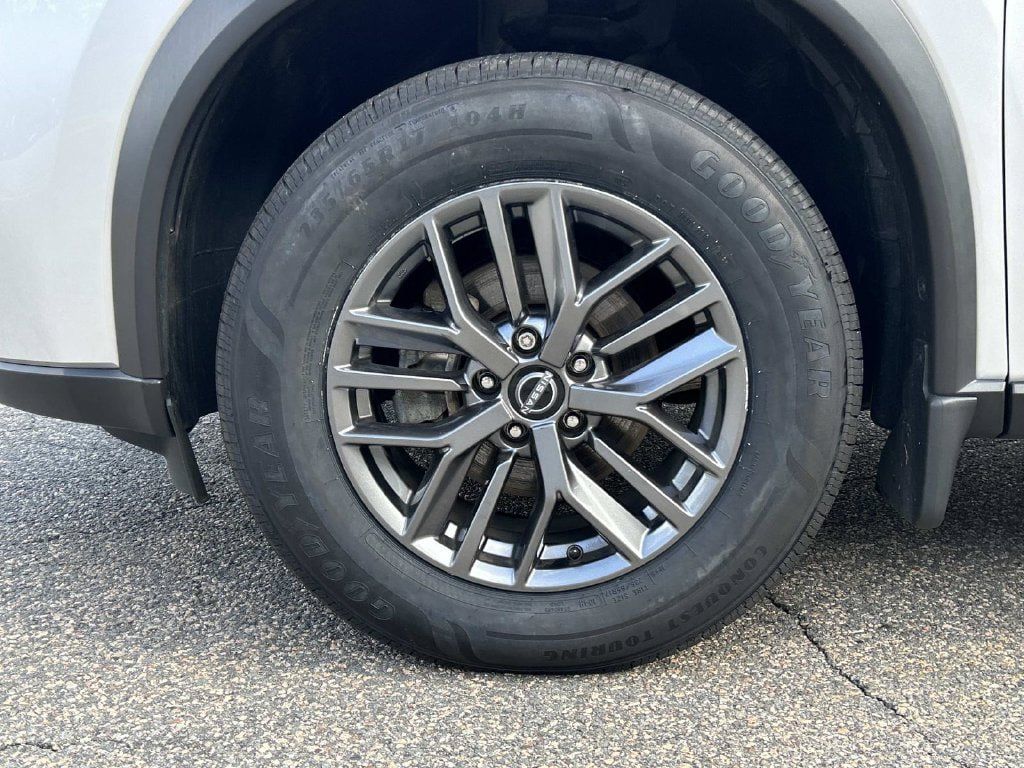 Certified 2024 Nissan Rogue S AWD/4WD image 9