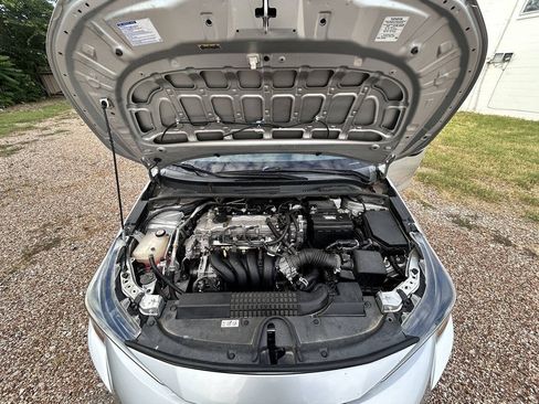 Used 2021 Toyota Corolla LE FWD image 17