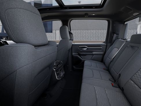 New 2026 RAM 1500 4x4 Crew Cab image 31