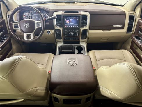 Used 2018 RAM 3500 Laramie image 21
