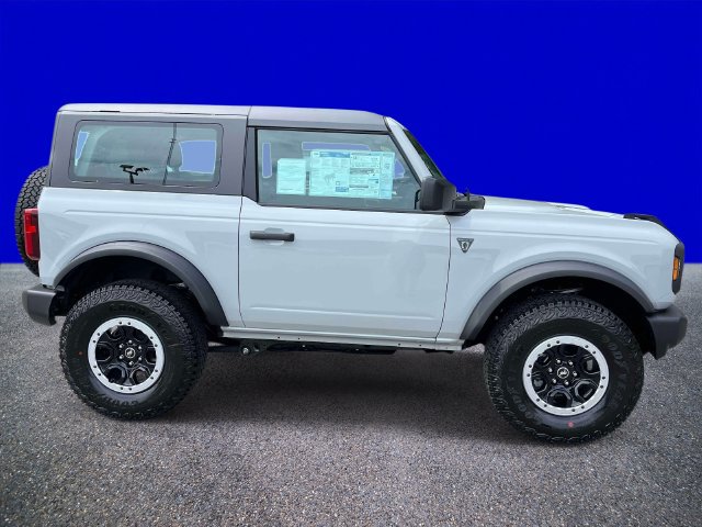 New 2026 Ford Bronco 2-Door w/ Sasquatch Package AWD/4WD image 2