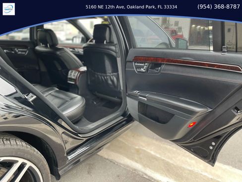 Used 2012 Mercedes-Benz S 63 AMG image 29