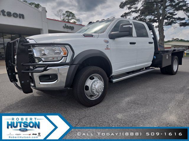 New 2024 RAM 4500 Tradesman w/ Chrome Appearance Group AWD/4WD image 2