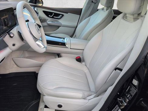 Certified 2023 Mercedes-Benz EQE 350+ 4MATIC Sedan image 17