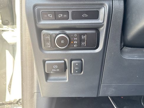 Certified 2024 Ford F150 Lariat w/ Equipment Group 502A High image 17