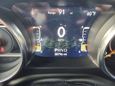 Used 2022 Jeep Wrangler Unlimited Sahara w/ Safety Group image 11