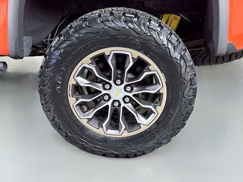 Used 2020 Chevrolet Colorado ZR2 AWD/4WD image 30