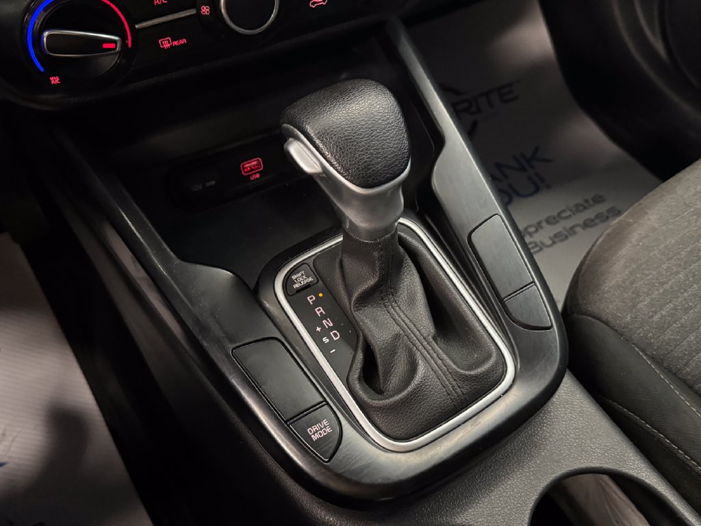 Used 2020 Kia Soul S FWD image 15