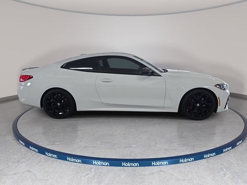 Certified 2025 BMW 430i Coupe w/ M Sport Package RWD image 6
