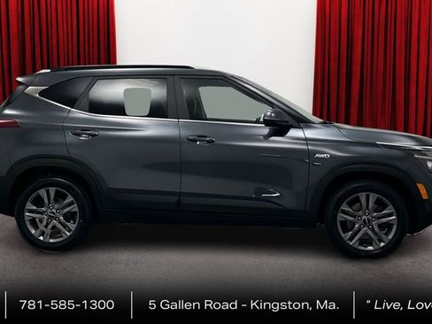 Used 2022 Kia Seltos S AWD/4WD image 4