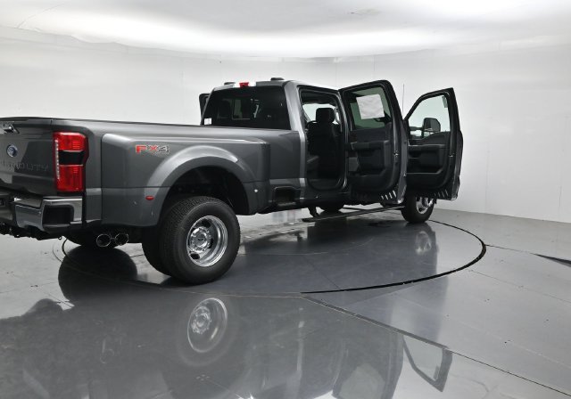 New 2026 Ford F350 Lariat w/ Lariat Ultimate Package AWD/4WD image 55