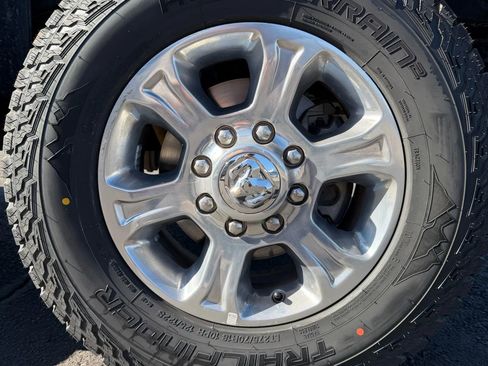 Used 2024 RAM 2500 Big Horn w/ Off Road Package image 11