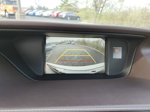 Used 2017 Lexus ES 350 image 4