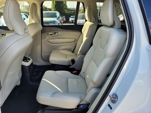 Certified 2023 Volvo XC90 T8 Plus w/ Protection Package Premier image 11