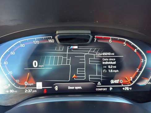 Used 2021 BMW 750i xDrive w/ Luxury Rear Seating Package AWD/4WD image 17