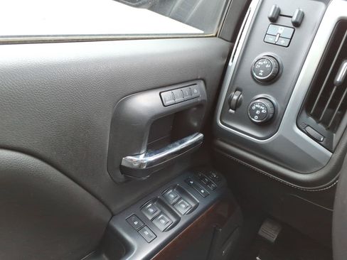 Used 2015 GMC Sierra 1500 SLT w/ SLT Crew Cab Value Package AWD/4WD image 22
