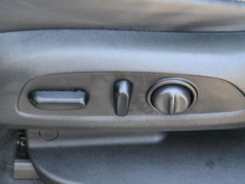 Used 2020 Chevrolet Traverse Premier w/ Redline Edition image 34