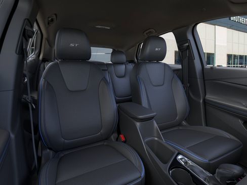 New 2026 Buick Encore GX Sport Touring AWD/4WD image 16