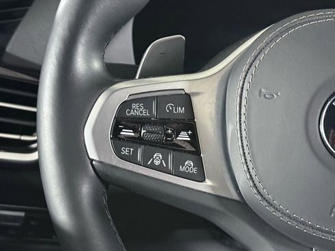 Used 2021 BMW X5 M50i w/ Executive Package image 47