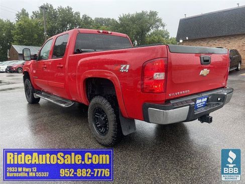 Used 2009 Chevrolet Silverado 2500 LTZ w/ Suspension Package, Off-Road AWD/4WD image 7