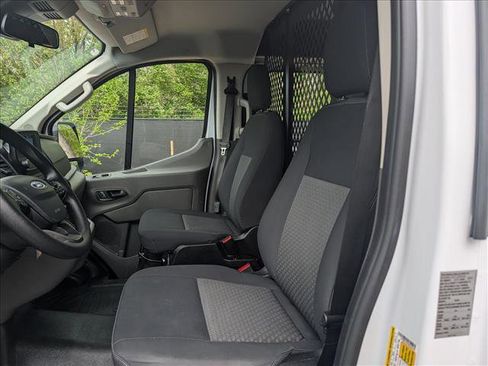 Used 2024 Ford Transit 250 Low Roof w/ Exterior Upgrade Package RWD image 19