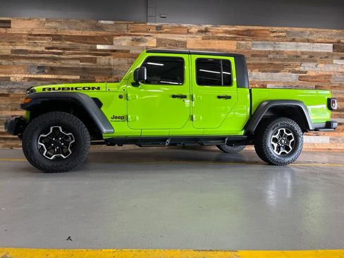Used 2021 Jeep Gladiator Rubicon w/ Trailer Tow Package AWD/4WD image 23