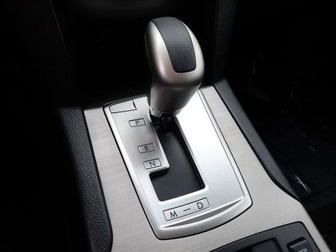 Used 2012 Subaru Outback 2.5i Premium w/ All-Weather Pkg image 19