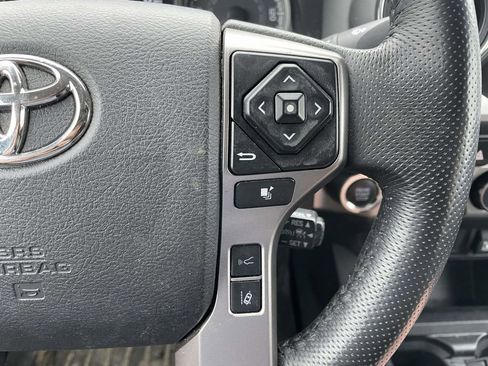 Used 2023 Toyota Tacoma SR5 image 33