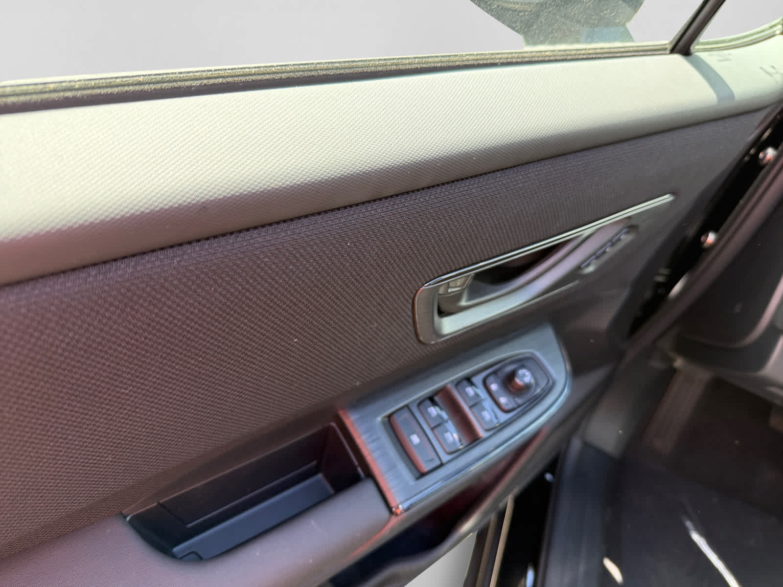 New 2026 Subaru Outback Limited AWD/4WD image 10