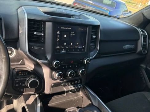 Used 2022 RAM 1500 Big Horn AWD/4WD image 6