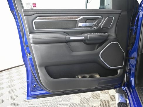 Used 2019 RAM 1500 Laramie image 19