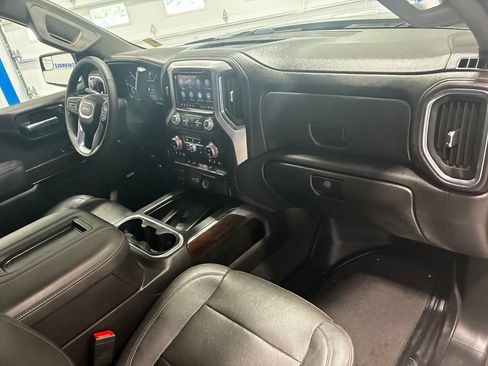 Used 2022 GMC Sierra 1500 SLT w/ SLT Convenience Package AWD/4WD image 46