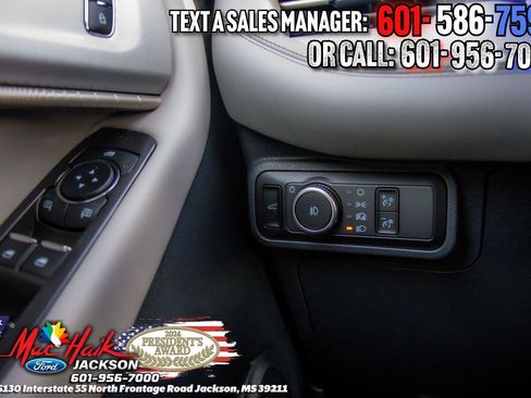 New 2026 Ford Explorer Active w/ Active Comfort Package RWD image 19