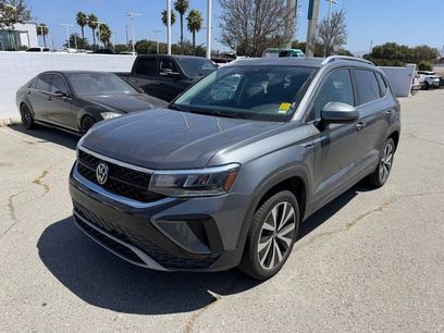 Used 2024 Volkswagen Taos SE