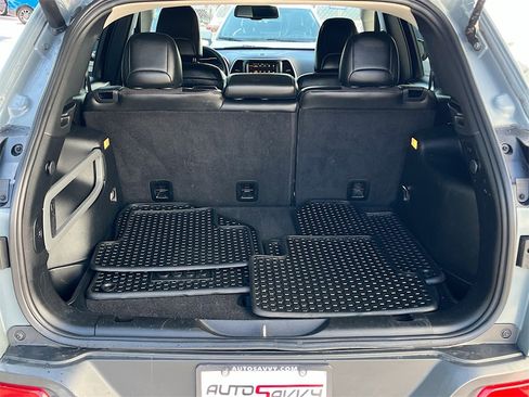 Used 2014 Jeep Cherokee Trailhawk w/ Comfort/Convenience Group image 24