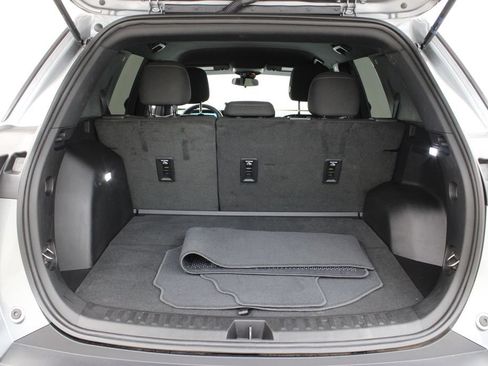 Used 2025 Chevrolet Equinox LT w/ Midnight Edition FWD image 28