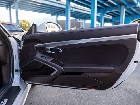Used 2023 Porsche 718 Cayman GTS RWD image 37