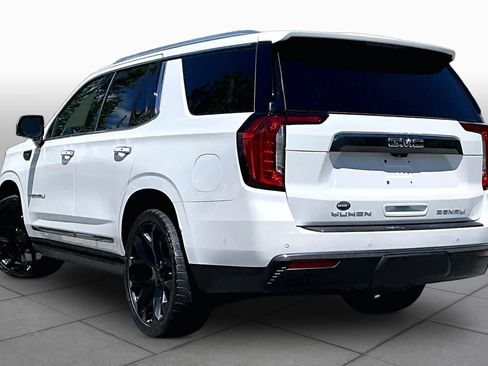 Used 2023 GMC Yukon Denali Ultimate AWD/4WD image 12