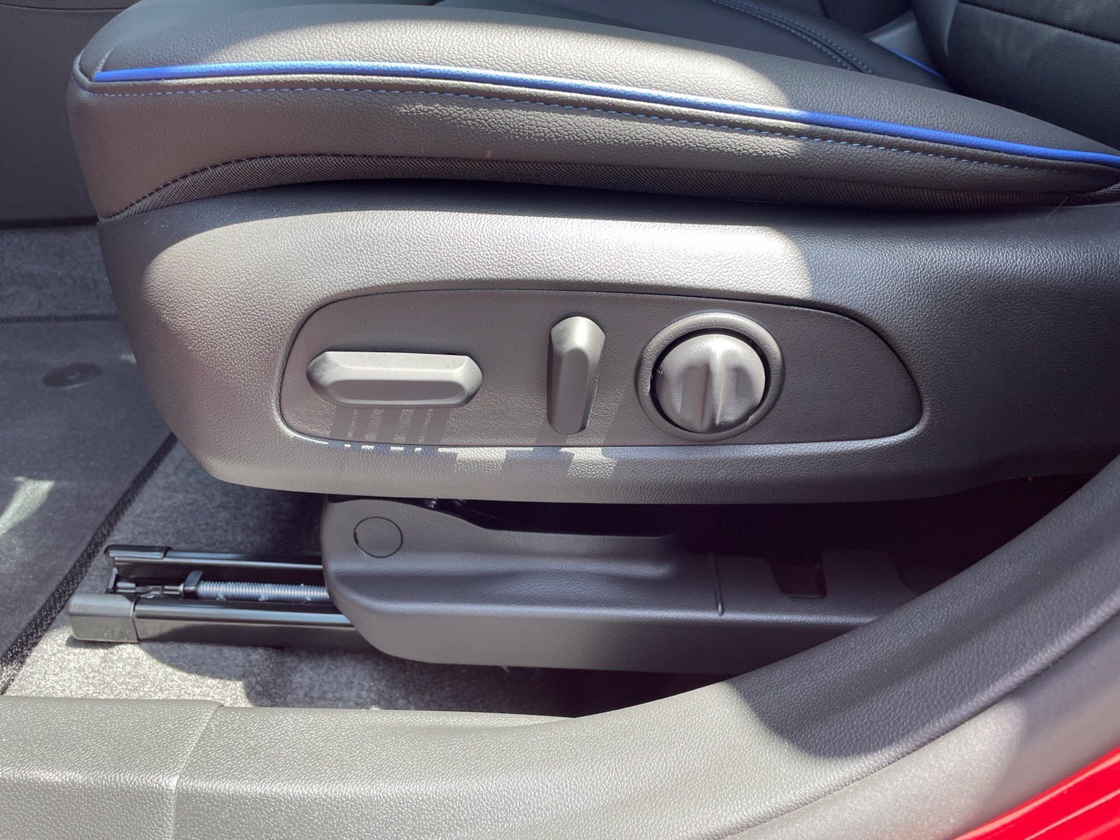 New 2026 Buick Envista Sport Touring w/ Convenience I Package FWD image 14