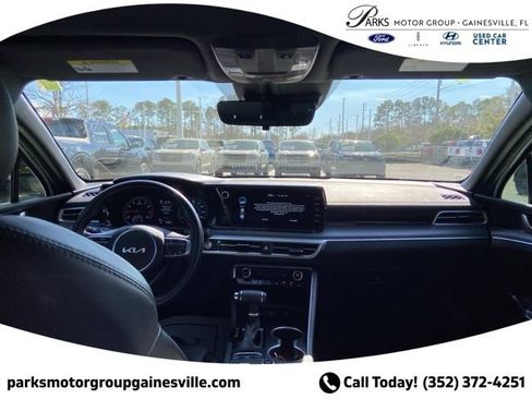 Used 2024 Kia K5 GT-Line w/ GT-Line Premium Package image 13