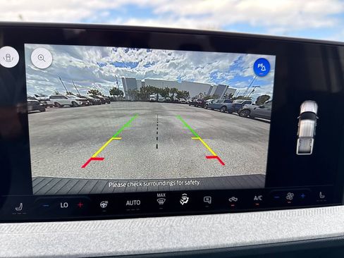 New 2026 Ford Maverick XLT image 7