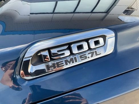 Used 2022 RAM 1500 Laramie AWD/4WD image 43