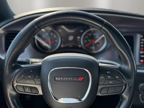 Used 2022 Dodge Charger SXT w/ Plus Group RWD image 12