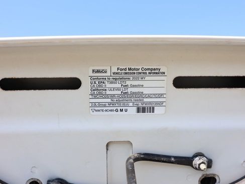 Used 2022 Ford Edge SEL image 32