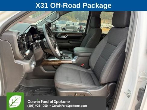 Used 2023 GMC Sierra 1500 Elevation AWD/4WD image 2